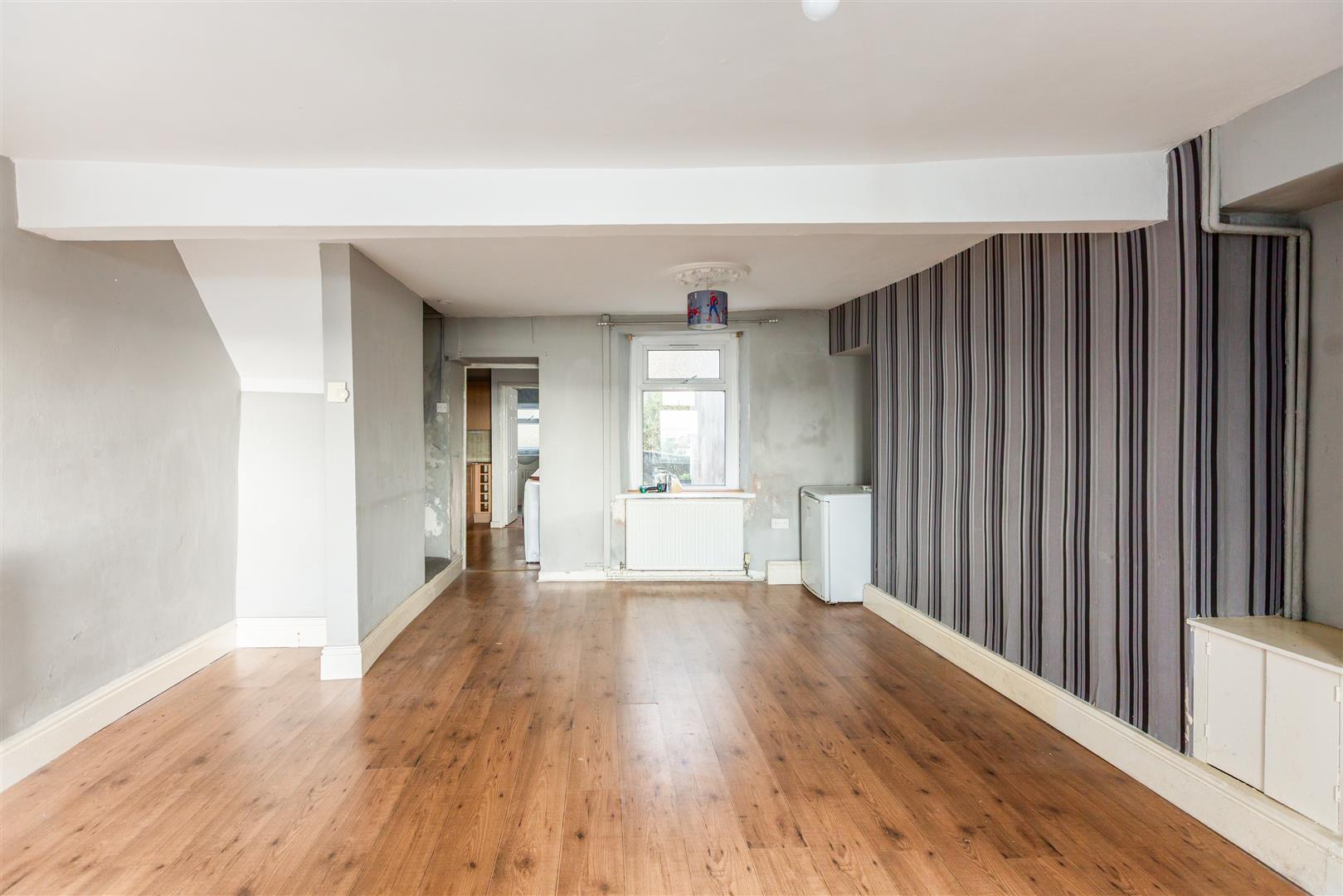 Fullers Row, Mount Pleasant, Swansea, SA1 6YW